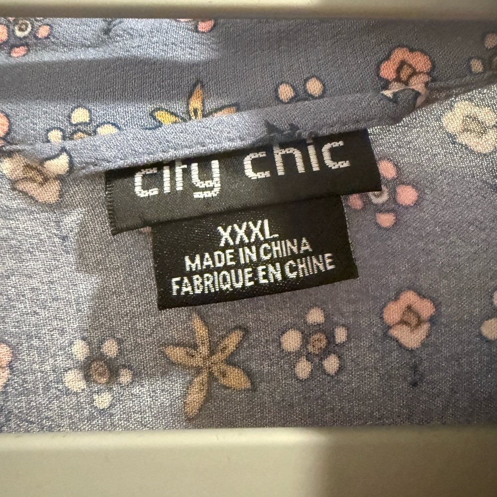 City Chic Blue Floral Top